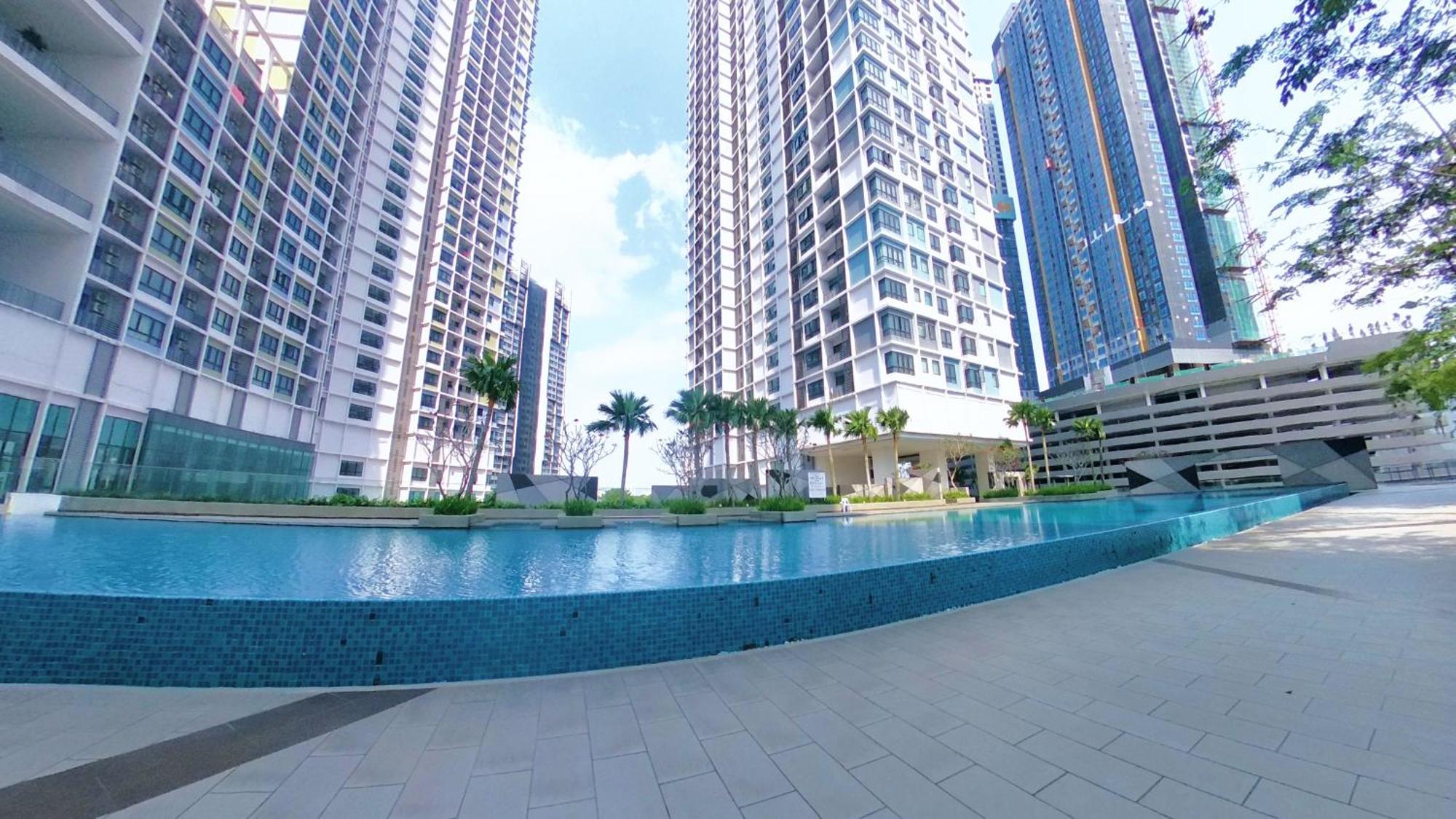 2-5Pax 1R1B Premium Suite, Opposite I-City Shopping Mall, Free Wifi 55" Smart Tv Shah Alam Exterior foto